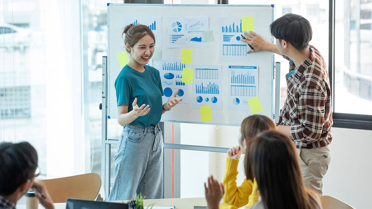 Collaboration Students using whiteboard